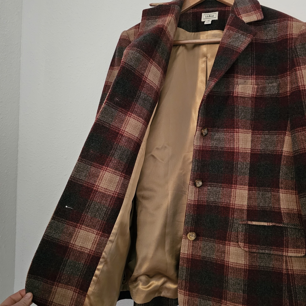 L.L. Bean Women's Plaid Blazer - Red and Brown - Picture 4 of 7